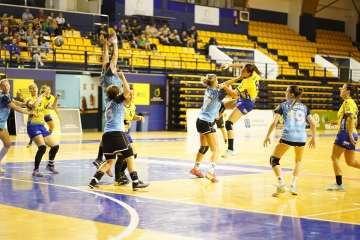  El Rocasa se impone con solvencia al Canyamelar Valencia por 32-20 (Foto TA)